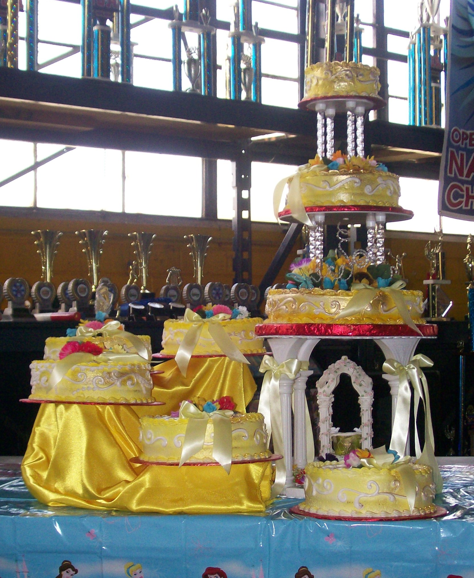 custom design princess birthday cake